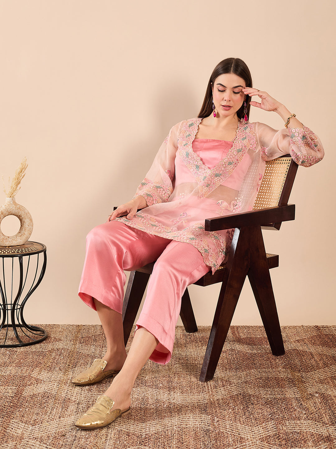 Kurta Set with Bustier pink