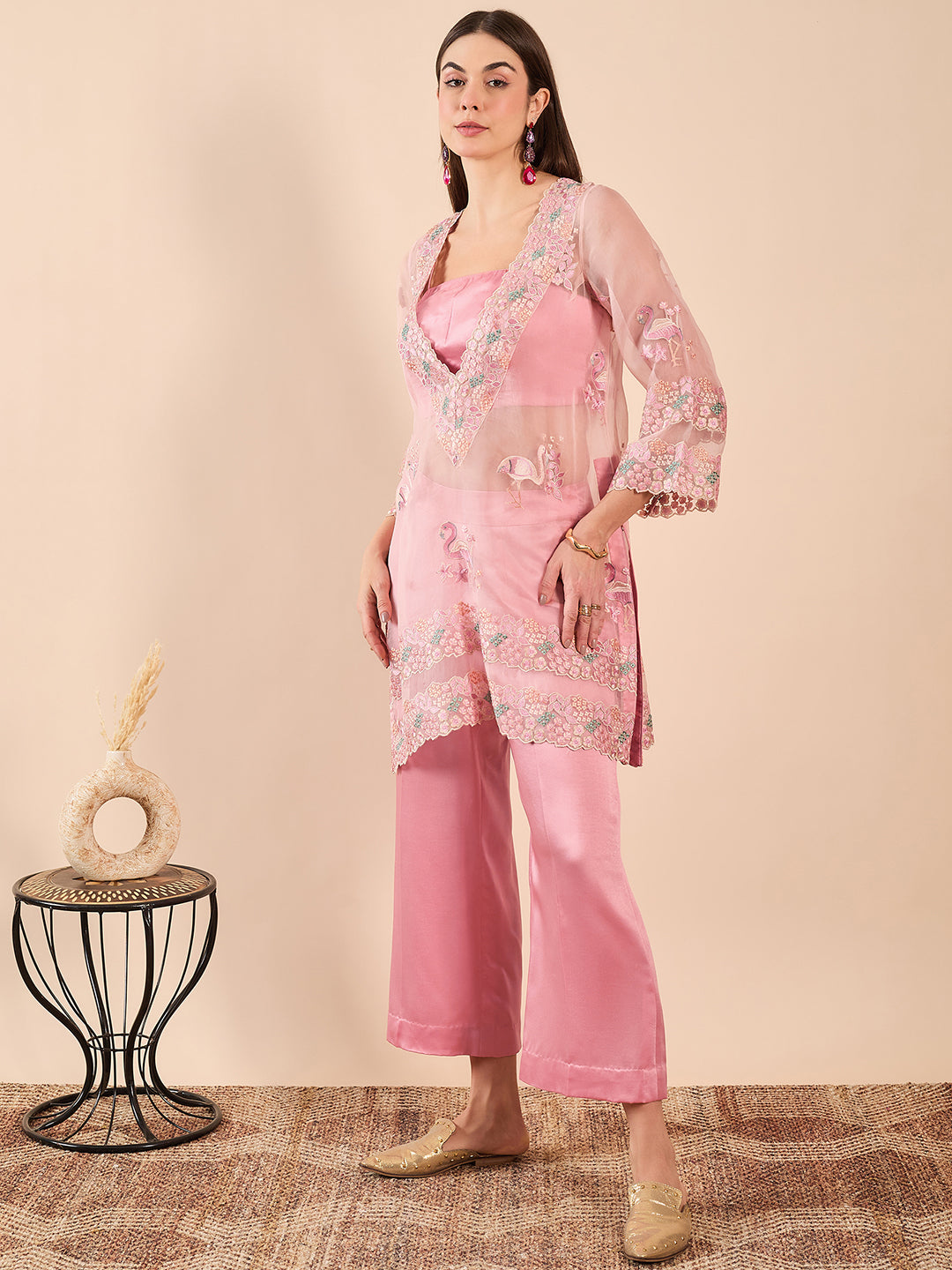 Kurta Set with Bustier pink