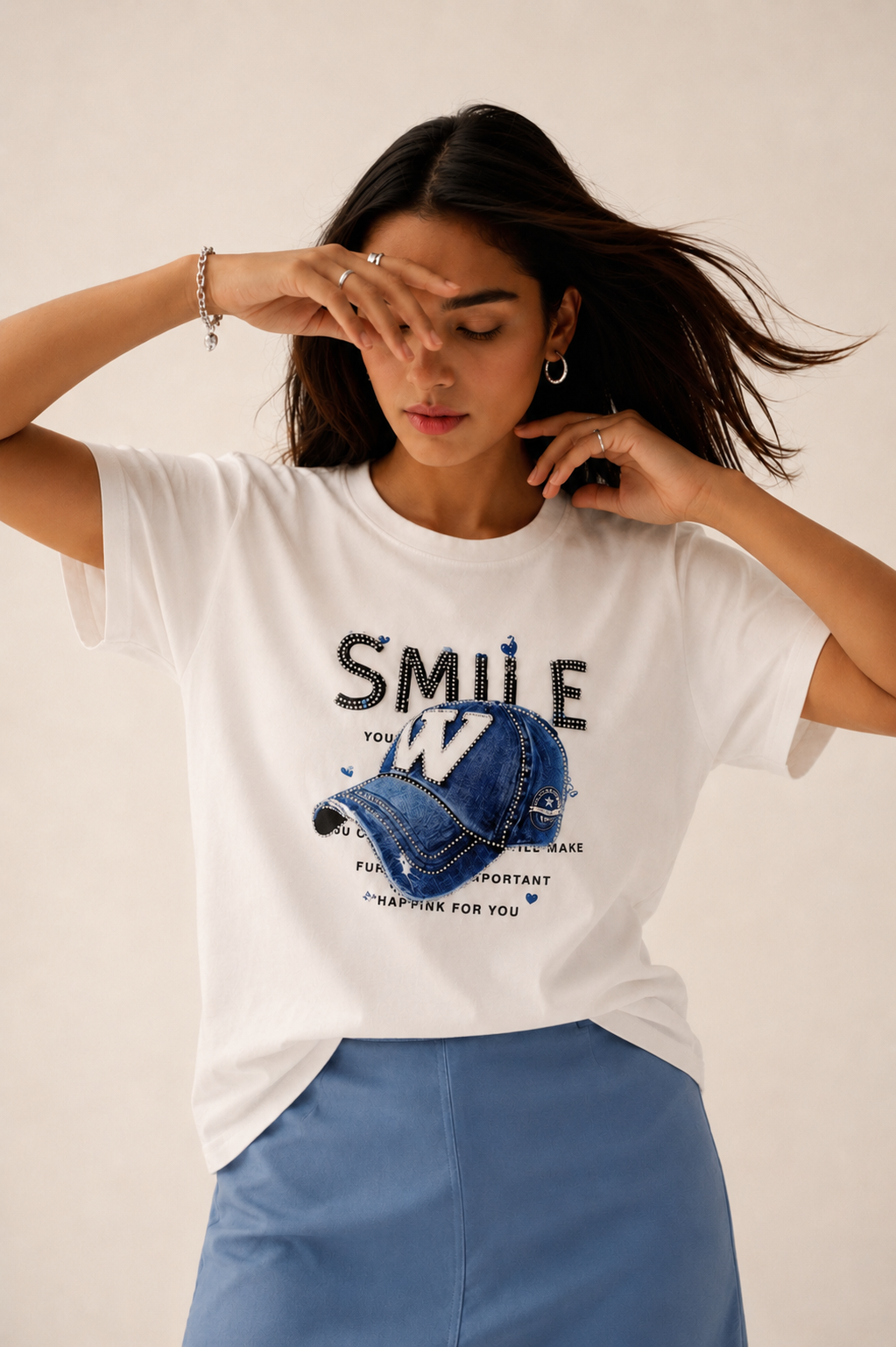Smile Club Tee
