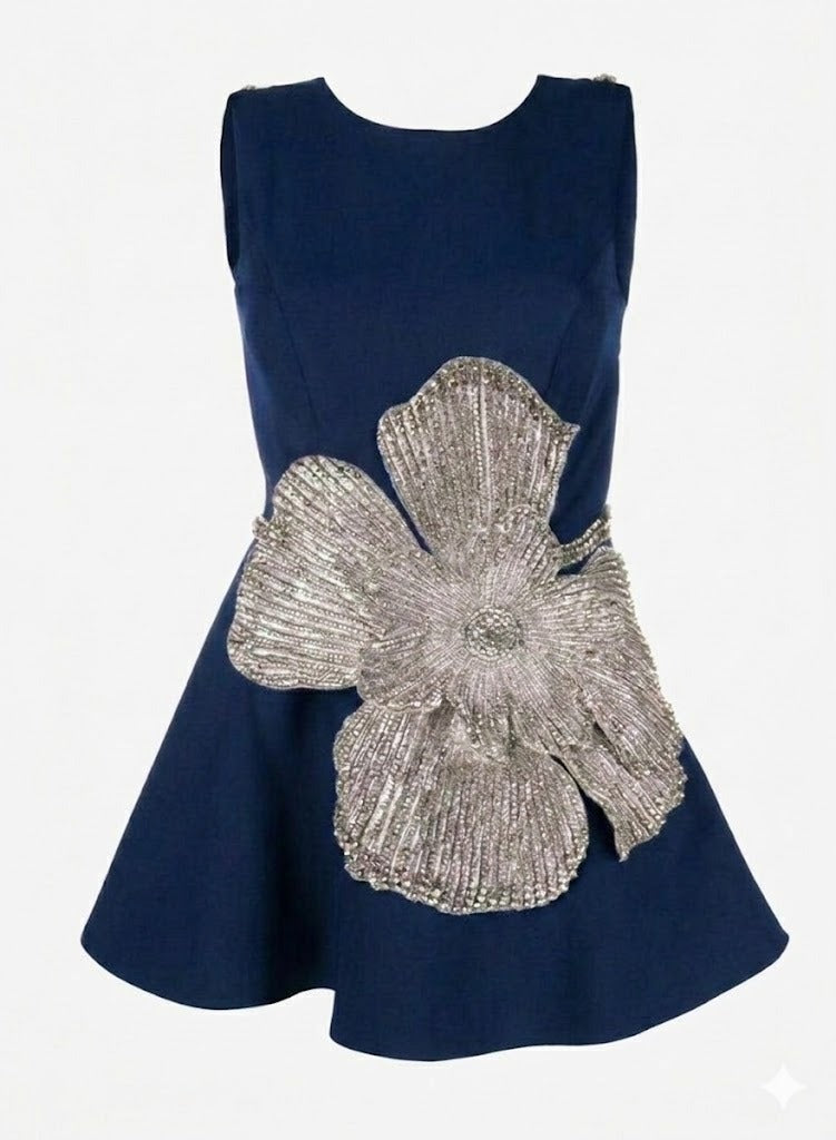 Black Dress with Stonework of a Big Flower - NZD06
